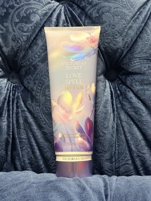 Victoria's Secret Love Spell Bliss Fragrance Body Lotion 8 fl oz Sealed