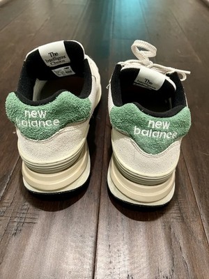 New Balance 574 LEGACY Off White Black Green mens size 11.5 light wear , suede !