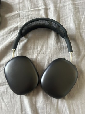Apple AirPods Max Black Headband A2098 Ear-Cup Over the Ear Headphones