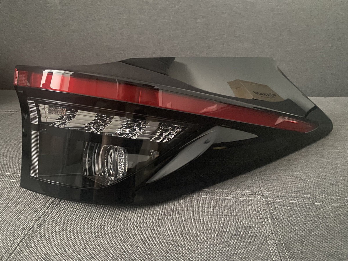 TOYOTA YARIS CROSS 2021-2024 REAR Right OUTER TAIL LIGHT
