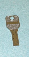 METAL PACHISLO RESET KEY 0715 FOR ARUZE, ELECO, MIZUHO, & MACY SLOT MACHINE