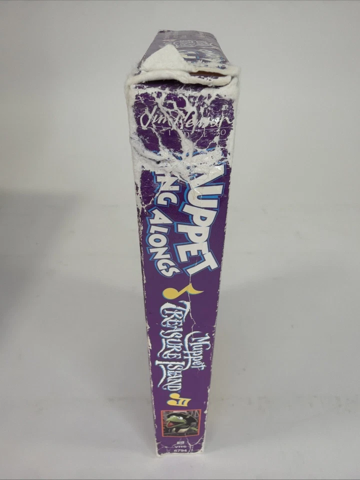 Muppet Sing Alongs Muppet Treasure Island VHS Pre-owned - Image 3 of 4