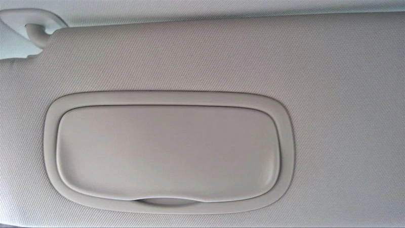 2017-2020 Chrysler Pacifica Left Driver Sun Visor Illuminated Gray OEM Foto 2 de 4