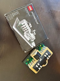 used LEGO Architecture White House (21006) Building Kit 560 Pcs Retired Set