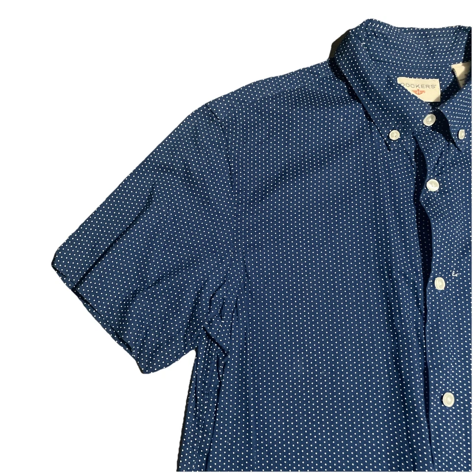 DOCKERS Short Sleeve Button Down Shirt Mens Size small 100% Cotton dot pattern - Image 4 of 4