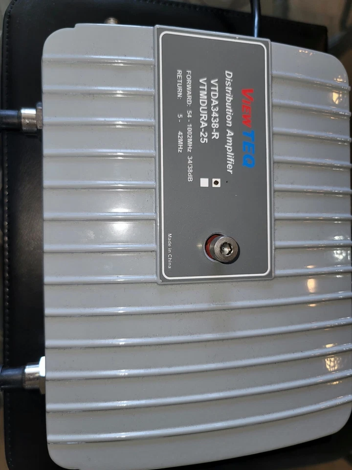 ViewTEQ Two Way Broadband Distribution Amplifier 1GHz MDU AMP Model VTMDU-34/38R - Image 4 of 4