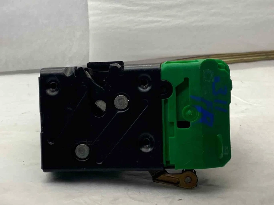 Volvo S60 60 Series 2003 cerradura puerta delantera pestillo pasajero lado derecho derecho OEM Foto 2 de 4