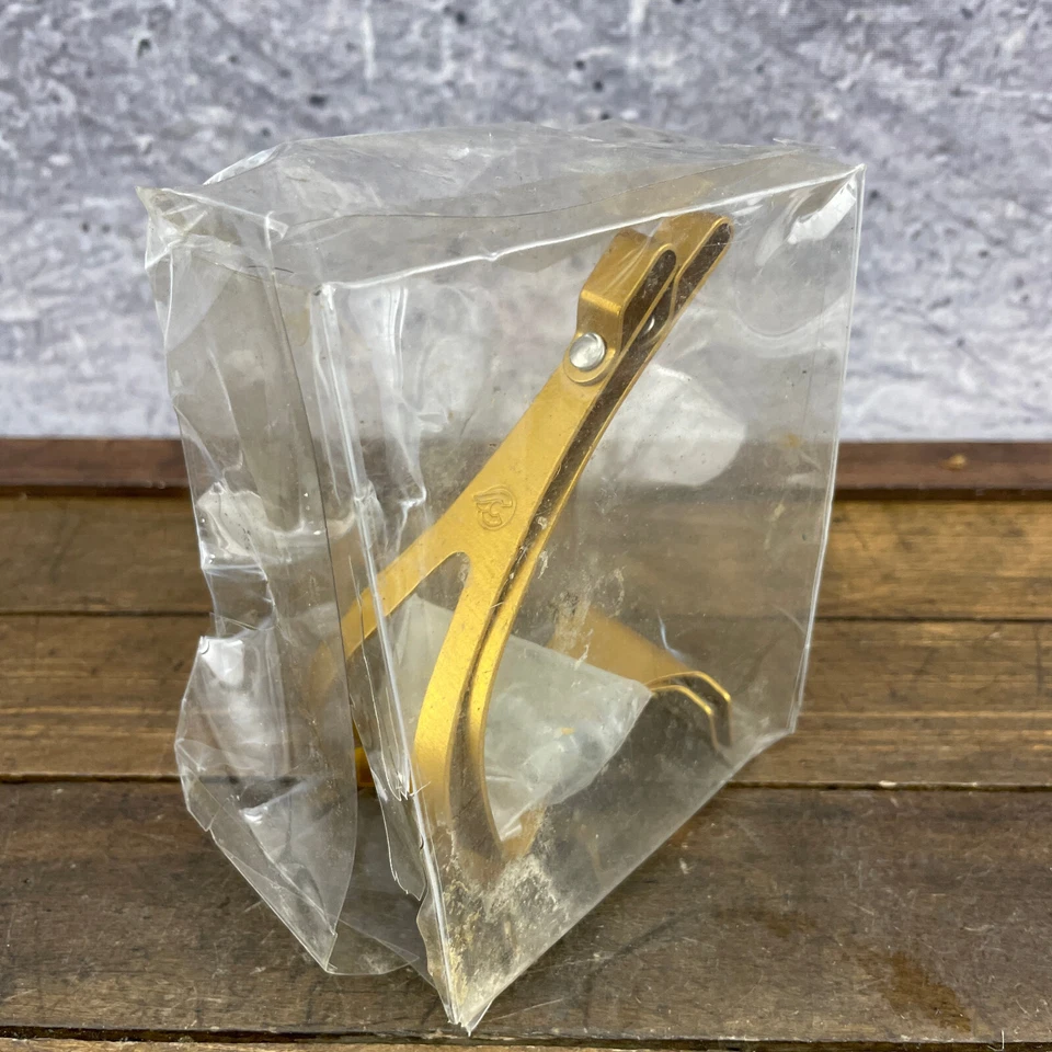 Vintage Cinelli Pedal Toe Clip Set Gold 2 Bolt Set  NOS Eroica Road   80s Alloy - Image 4 of 4