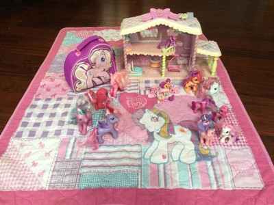 pony doll house