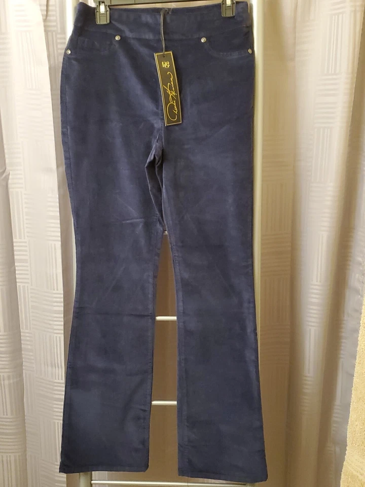 DG2 Diane Gilman NWT Small Pull-On Stretch Velvet Pant Navy Faux Pockets - Image 4 of 4