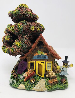 Hawthorne Village Rabbit s Creepy Corner Store Pooh Halloween Haunted Acres