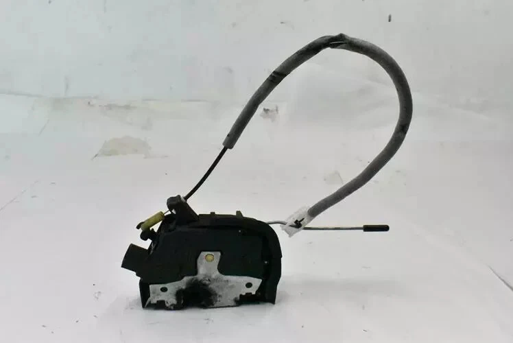 00-06 Actuador de cierre de puerta lateral pasajero trasero derecho BMW X5 E53 OEM Foto 4 de 4