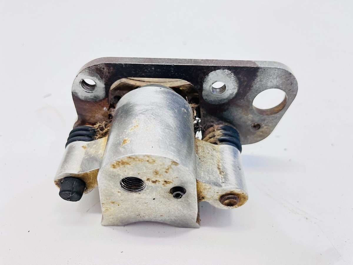 POLARIS OEM FRONT RIGHT CALIPER SCAMBLER BOSS BLAZER SPORT XPRESS 