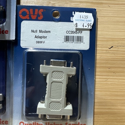 Mixed Null Modem Adapters - Lot of 5 - Picture 9 of 11