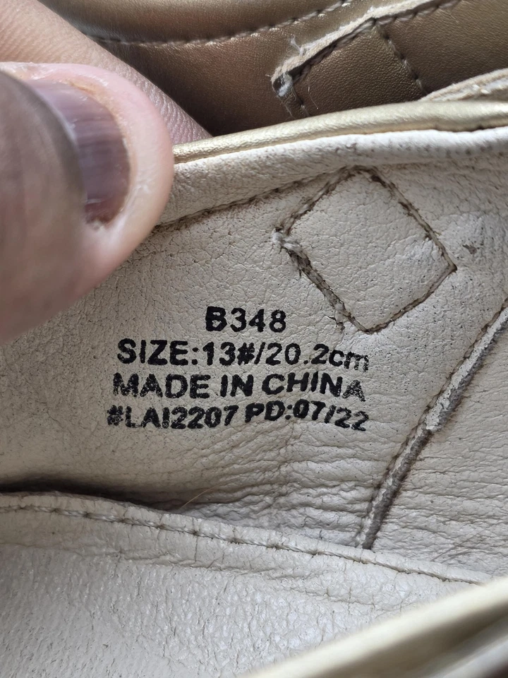 Felix & Flora Mary Jane Shoes Girls Size 13 Gold Metallic T-Strap Dress B348 - Image 2 of 4