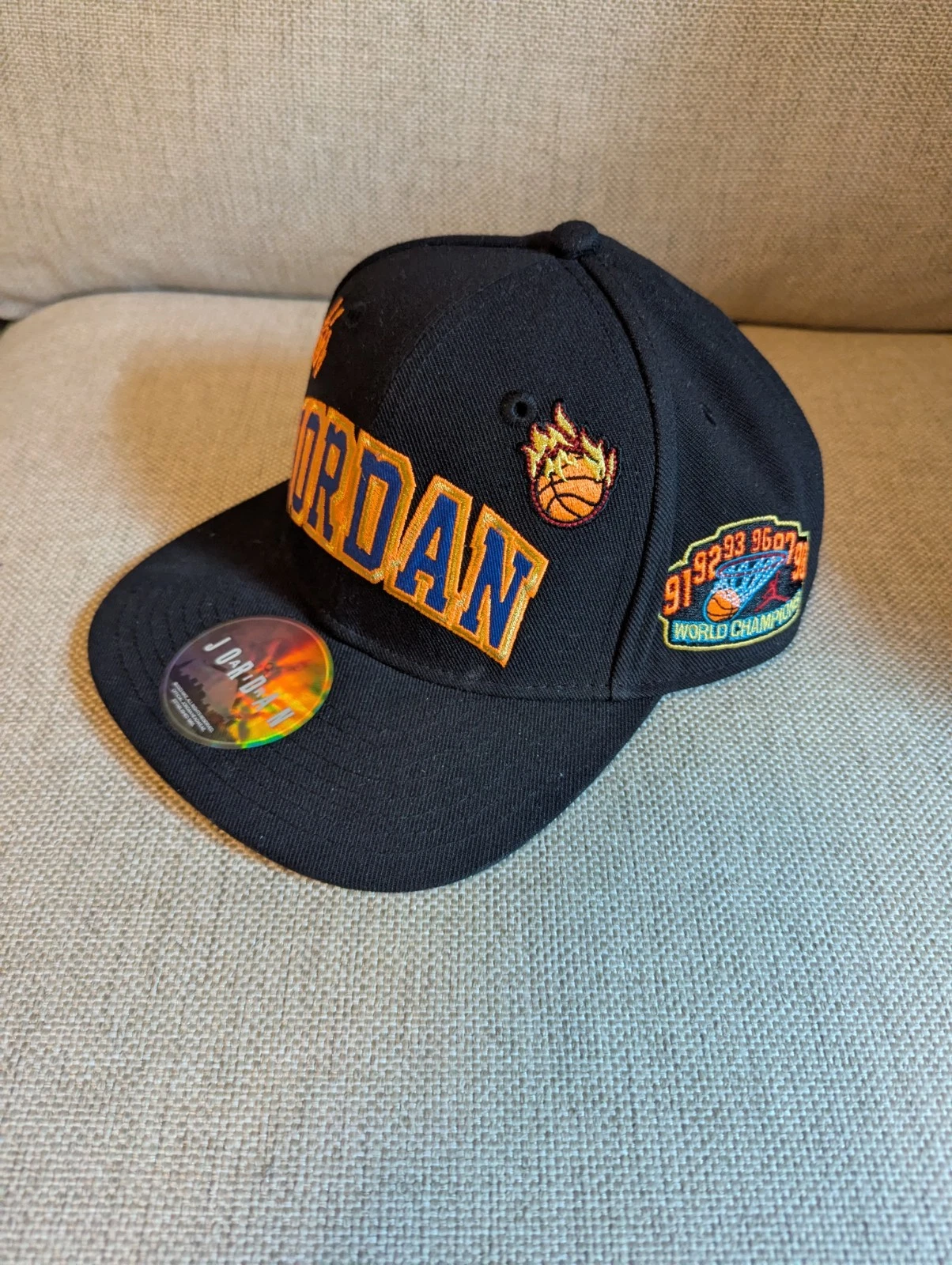 Cappello berretto tesa piatta Air Jordan World Champions All Over Patch Pulito!