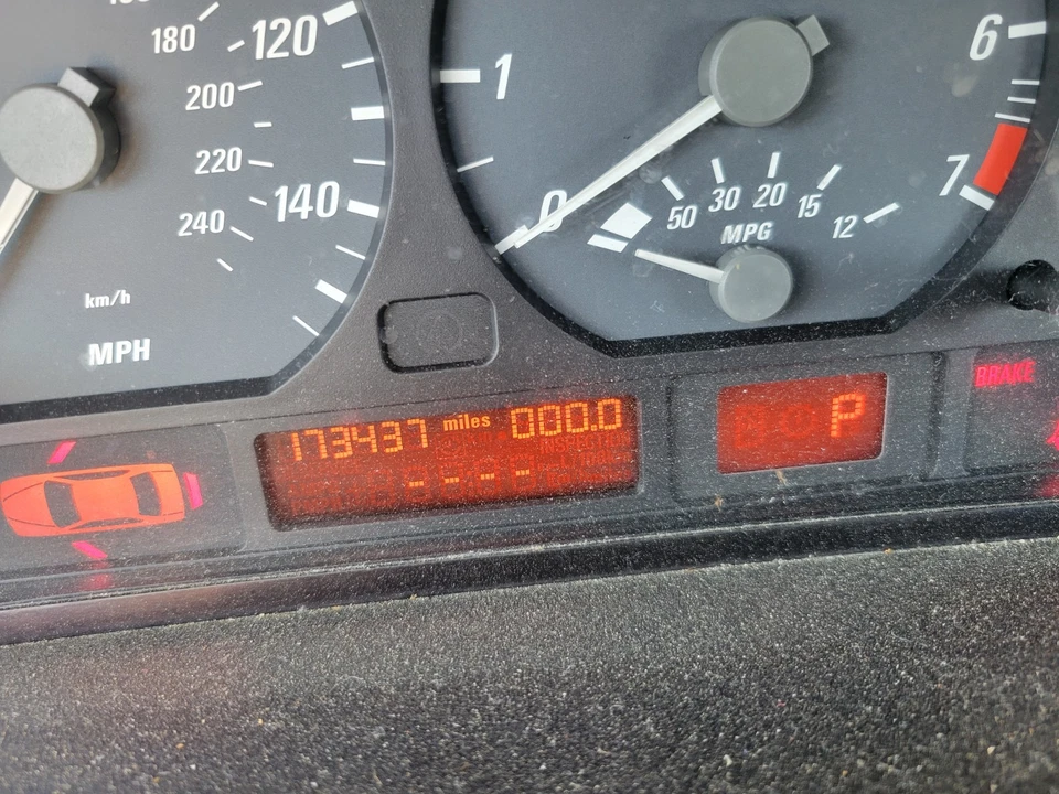 BMW 325Ci E46 330Ci 2001 a 2006 velocímetro odómetro cuadro de instrumentos 173 k Foto 4 de 4