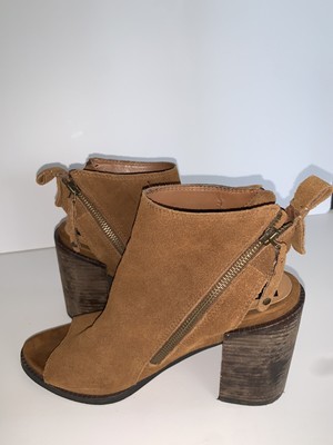 Dolce Vita Port Brown Suede Leather Peep Toe Ankle Boots  display picture 1