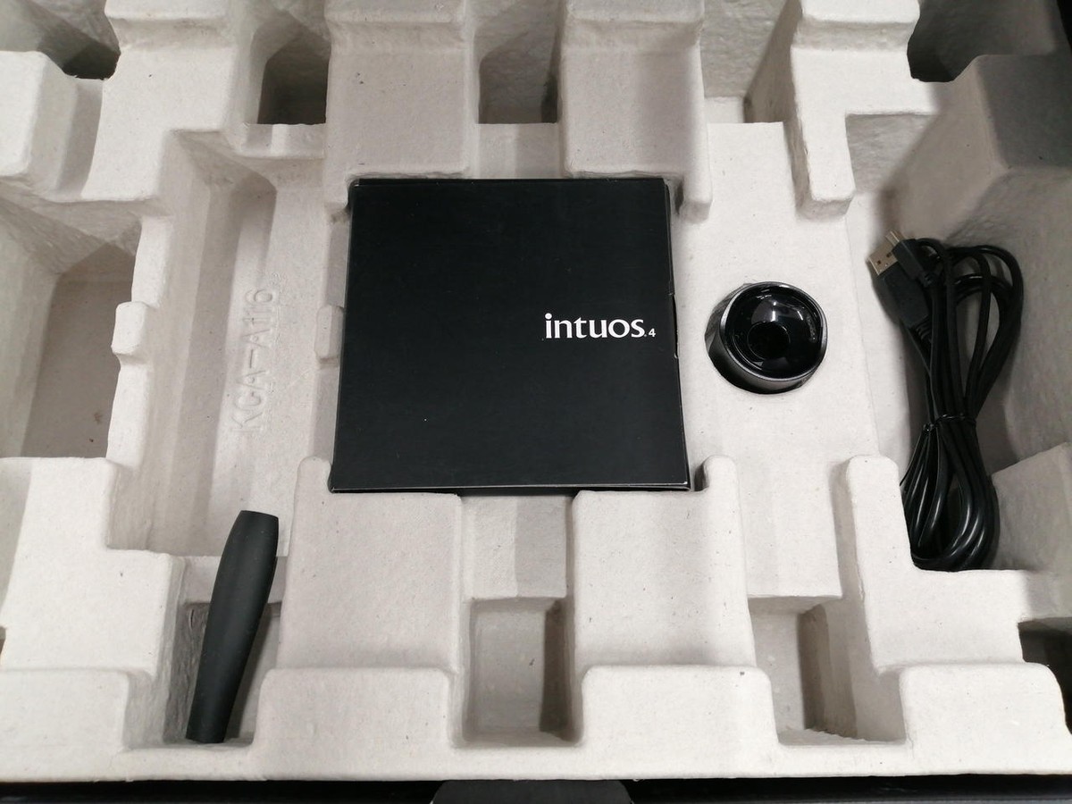 Wacom PTK-640 Pen Tablet Good Condition from Japan | eBay
