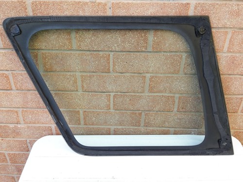 Honda CRV Rear Window Glass Quarter Panel Drivers Side Right 1997 - 2001 MK1 - Picture 6 of 9