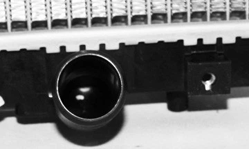 Radiador para 94-01 Acura Integra 1.8L L4 Manual Fila Única 19010-P73-013 Foto 4 de 4