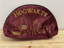 Image of Harry Potter Burgundy Hogwarts Wash Bag – Toiletry/Travel Bag – Great Condition