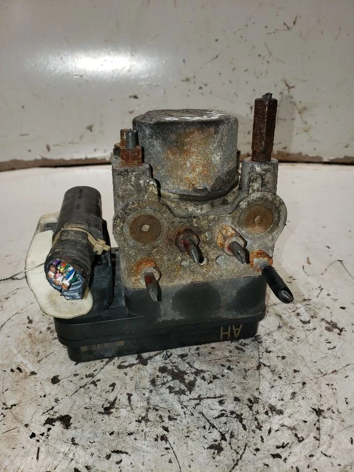 Conjunto de actuador y bomba de freno antibloqueo sedán para 07-11 YARIS 1332112 Foto 2 de 4