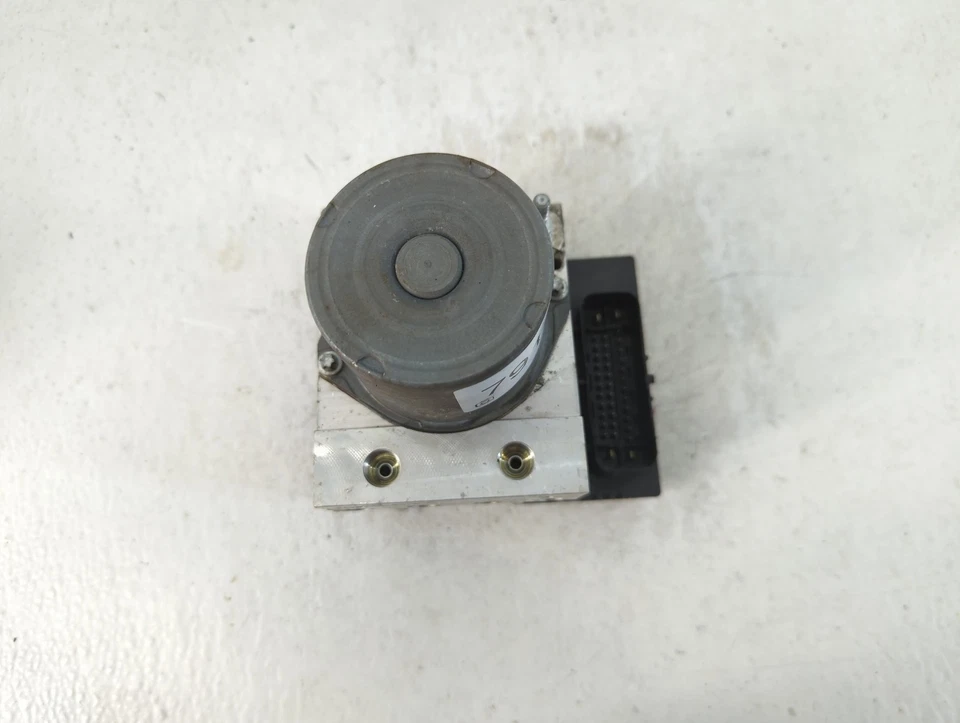 Chevrolet Traverse 2017-2017 módulo de control de bomba abs KI6DP Foto 3 de 4