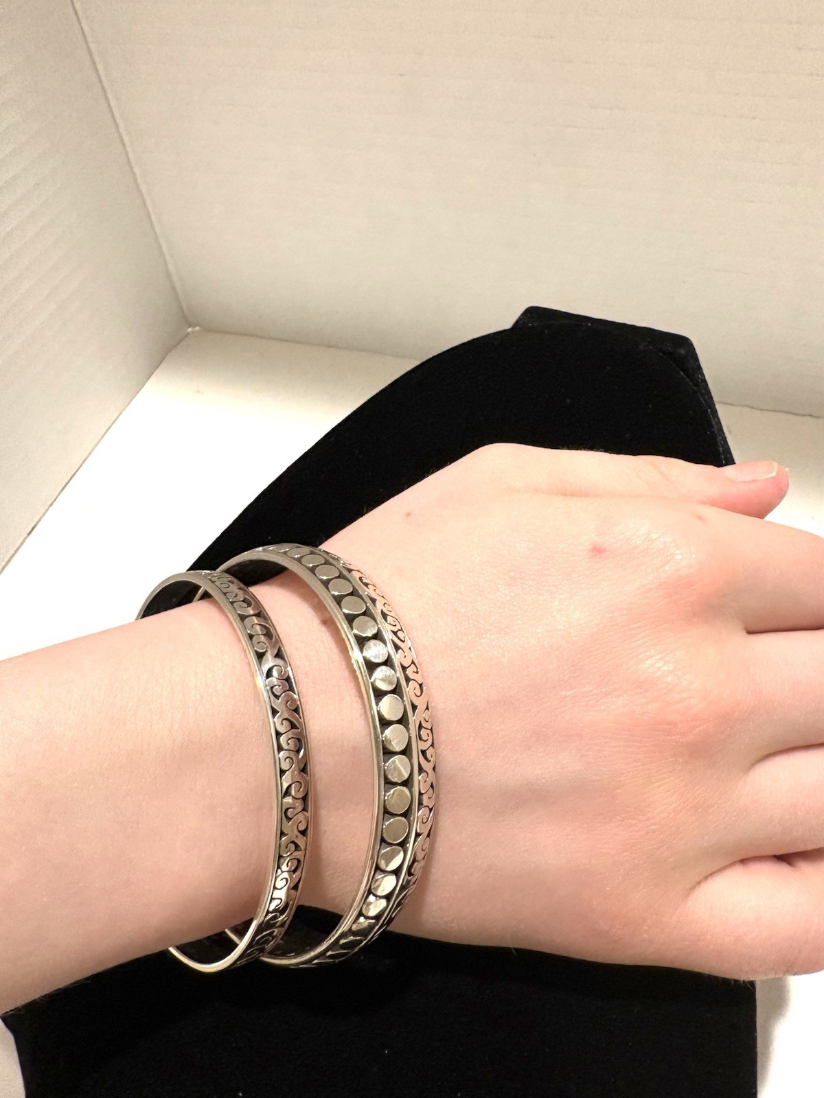 Brighton 2 Piece Stackable Bangle Set Beautiful S… - image 2