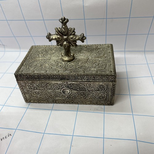 Kleine Metall Schmuckschatulle 3,5x2x3 Zoll - Bild 1 von 3