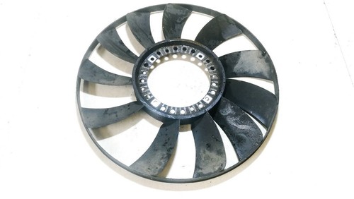 Volkswagen Passat 1999 Fan Blade 058121301b, Genuine #869771-66