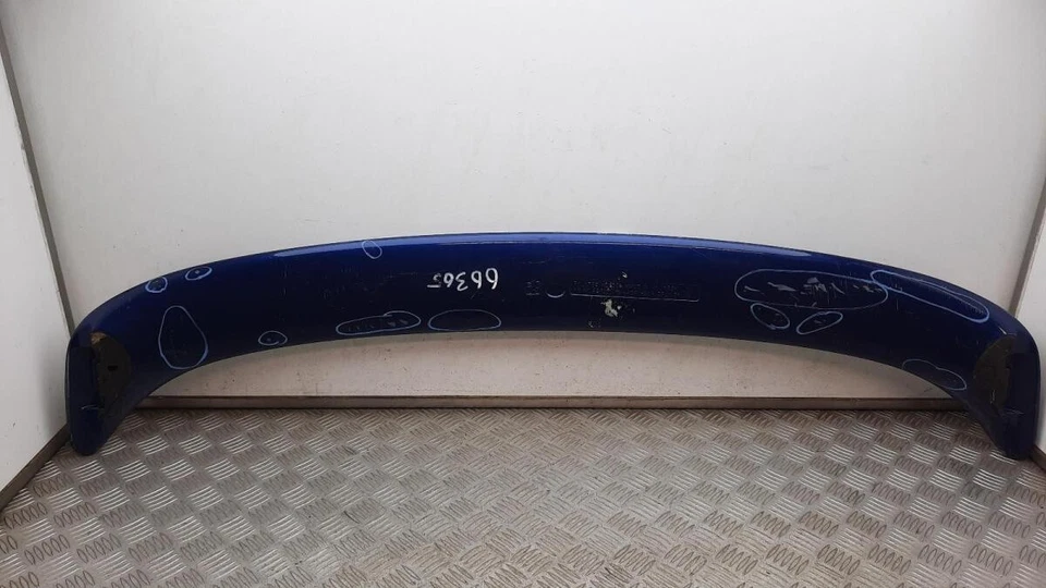 PEUGEOT 406 MK1 SPOILER TRASEIRO ALGUNS ARRANHÕES NA SUPERFÍCIE E MARCAS PARA PINTAR - Imagem 2 de 4