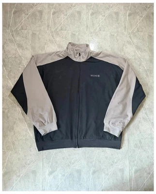 Veste Nike de survêtement Vintage, Tracktop Trackjacket, Noir et Gris, Logo - Photo 1/4