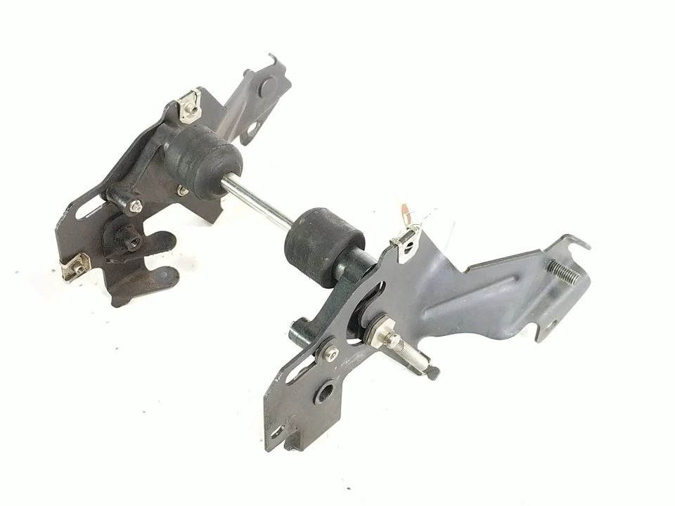 Soporte asiento pasajero trasero liberación BMW K1200GT 06 Foto 2 de 4