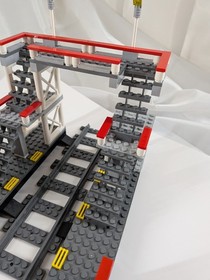 LEGO City 7937 Train Station Incomplete w/ Taxi 4 Minifigures & Track Lot