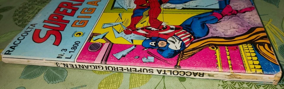 RACCOLTA SUPEREROI GIGANTE n. 3 ed. Corno 1983 - Immagine 3 di 4