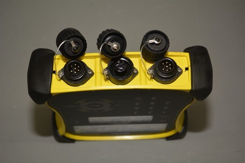 ^ Tru-Test WOW2 EID Reader Monitor #X607 - Picture 4 of 9