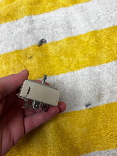 Interruptor quemador de superficie de gama Frigidaire 316238201 envío gratuito - Imagen 5 de 6