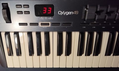 M-Audio Oxygen 49 MIDI Controller - 3rd Generation - Very Good Condition