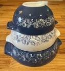 PYREX - 3 pc. Blue & White Colonial Mist Mixing, Nesting Bowl Set