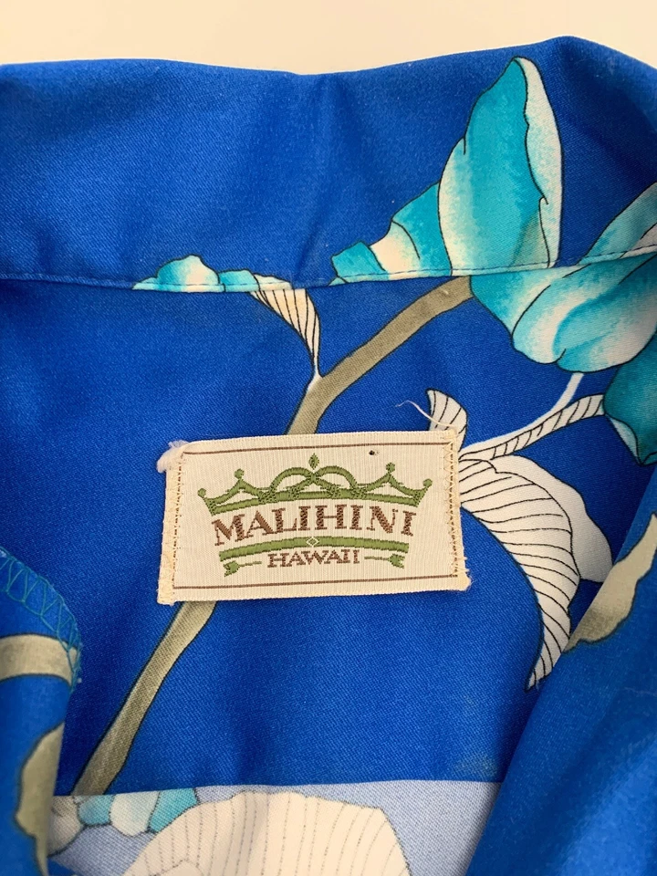 Camisa Hawaiana Malihini Años 70 Hermosa Azul Patrón Floral Usada en Excelente Condición Campamento Hawaiano Foto 4 de 4