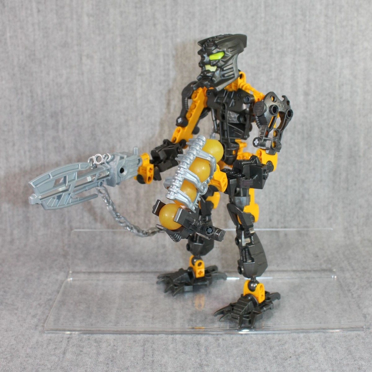 LEGO BIONICLE 2006 Toa Inika Toa Hewkii 8730 Complete LEGO BIONICLE 2006 Toa Inika Toa Hewkii 8730 Complete