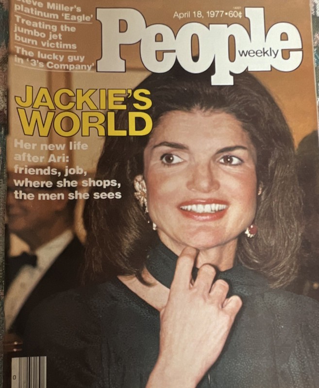 People Weekly Magazine April 18 1977 Celebrity Illustrated English Issue