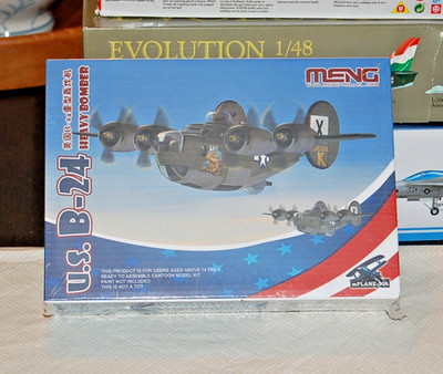 MENG B-24 Heavy Bomber (mini-kit)