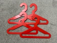 Vintage 80s Graphic 50 Vogel Peterson Red Plastic Hangers Set of 4 Made In USA
