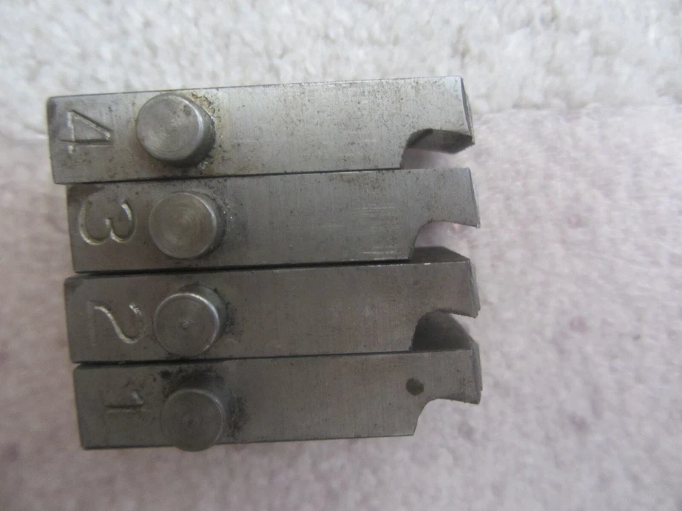 Toledo Beaver 1 1/2 "  Model A - B - 77 Mono Type Pipe Threader Dies 4 NEW - Image 4 of 4