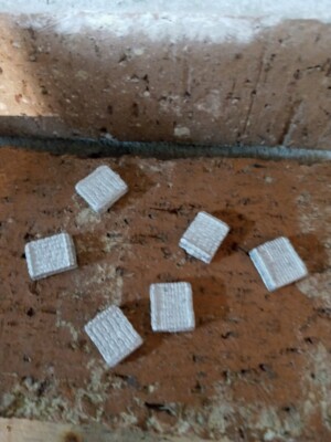 #1025 M&B HO Scale Accessories Brick Are Stone  (6 Per Pack)