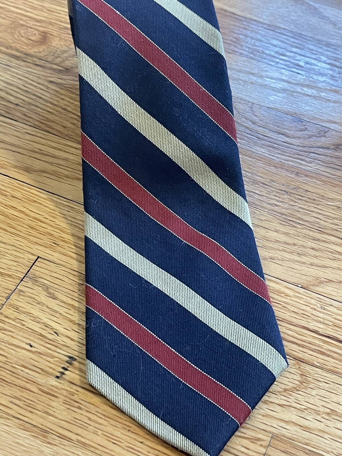 Picture 2 of 5