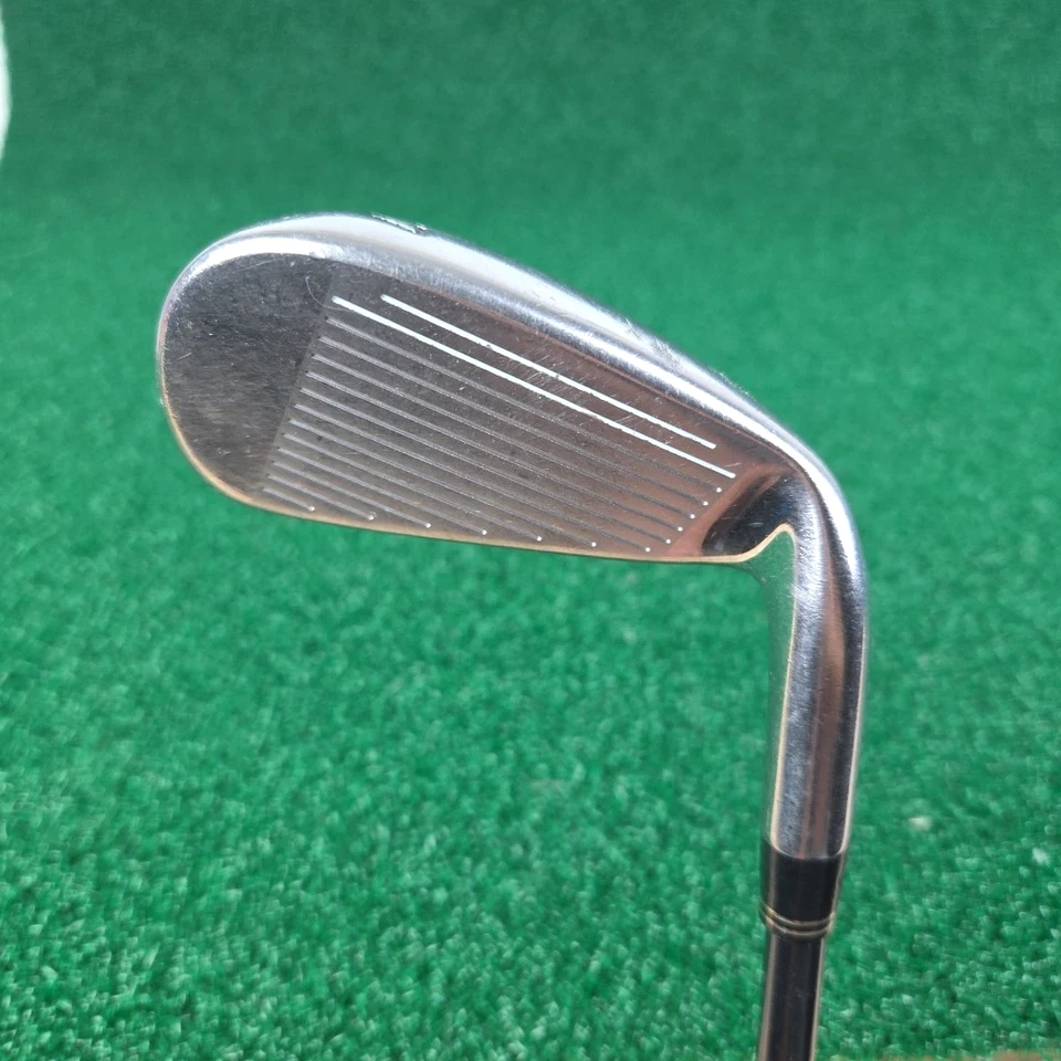 Eixo de grafite LH Taylormade R7 Single 7 Iron Reax flex regular LH 38" CANHOTO - Imagem 3 de 4