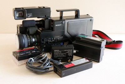 Vintage Videokamera Sony V8 AF, Bastlergerät, Sucherbild, ohne weitere Tests
